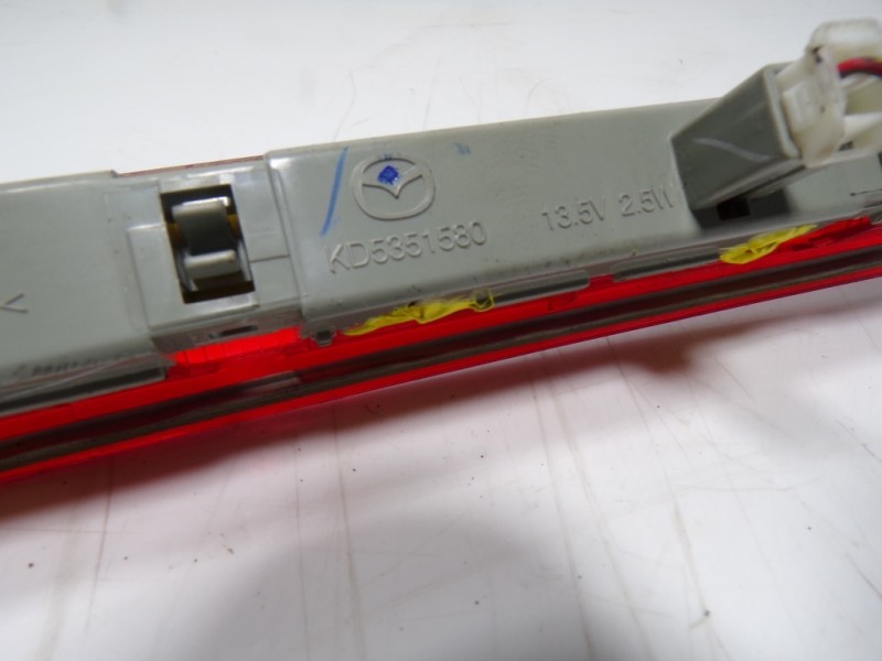 Recambio de piloto trasero central para mazda cx-5 center-line awd referencia OEM IAM KD5351580B KD6361580 