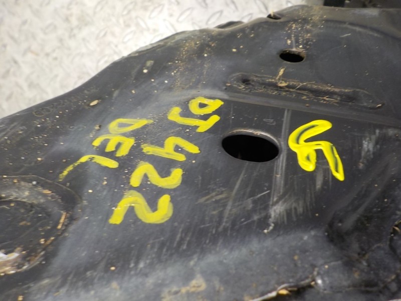 Recambio de puente delantero para mazda cx-5 center-line awd referencia OEM IAM KD353480XF  