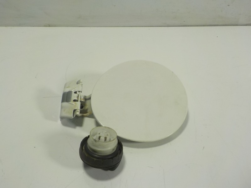 Recambio de tapa combustible para mazda cx-5 center-line awd referencia OEM IAM KD5342410  