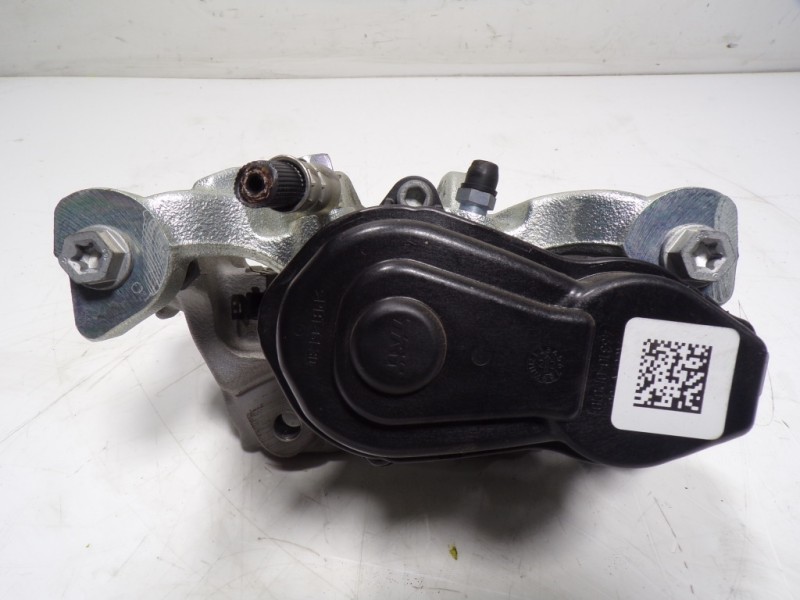 Recambio de pinza freno trasera derecha para toyota yaris 1.5 vvti hev referencia OEM IAM 47830K0010  
