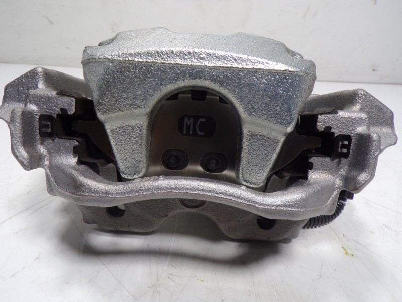 Recambio de pinza freno trasera izquierda para toyota yaris 1.5 vvti hev referencia OEM IAM 47850K0010  