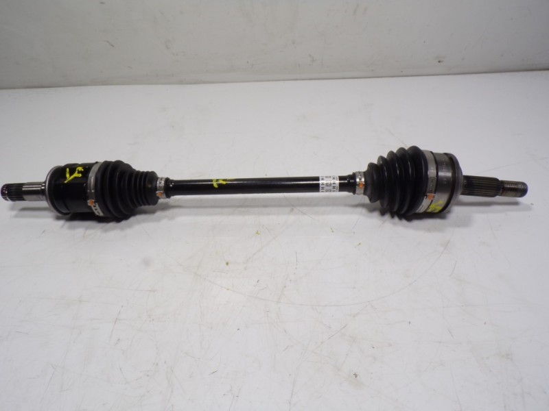 Recambio de transmision izquierda para toyota yaris 1.5 vvti hev referencia OEM IAM 43420K0050 43420K0050 