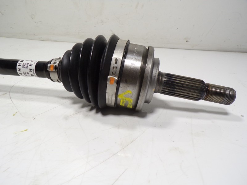 Recambio de transmision izquierda para toyota yaris 1.5 vvti hev referencia OEM IAM 43420K0050 43420K0050 