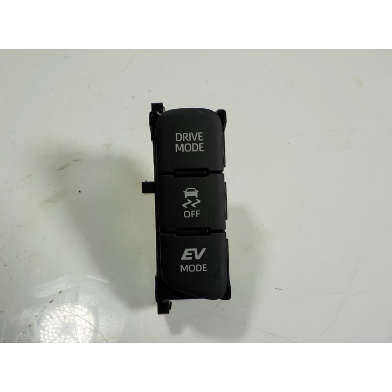 Recambio de modulo electronico para toyota yaris 1.5 vvti hev referencia OEM IAM 84970K0020  