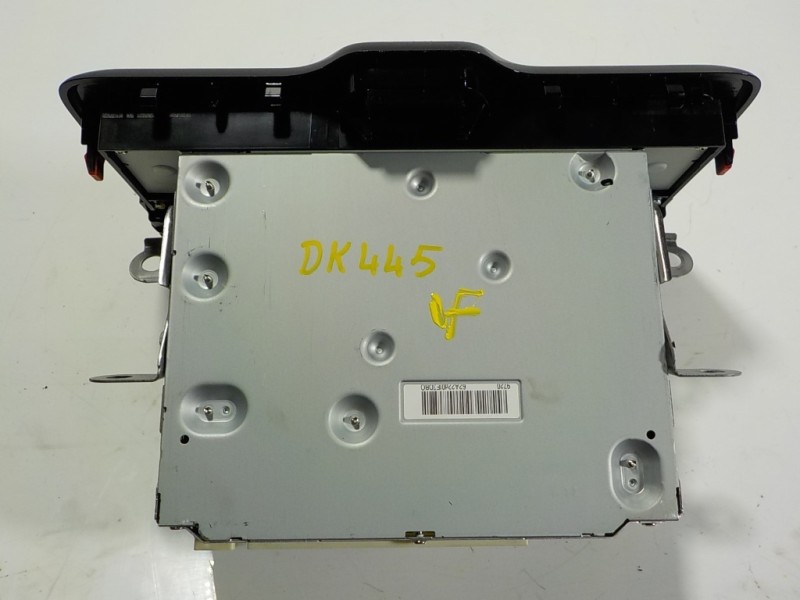 Recambio de sistema navegacion gps para toyota yaris 1.5 vvti hev referencia OEM IAM 86140K0171 861400D600 