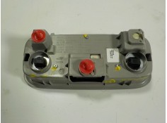 Recambio de piloto interior para toyota yaris 1.5 vvti hev referencia OEM IAM 81260K0100B0 81260K0100B0  2