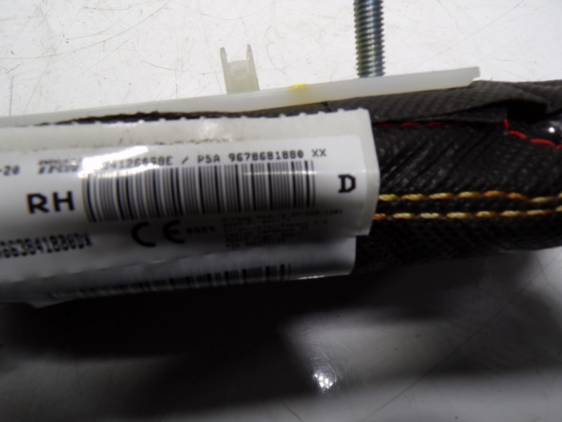 Recambio de airbag lateral delantero derecho para citroën c4 grand picasso shine referencia OEM IAM 9678681880 9678681880 