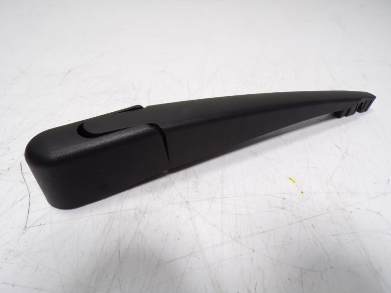 Recambio de brazo limpia trasero para citroën c4 grand picasso shine referencia OEM IAM 1609428380  