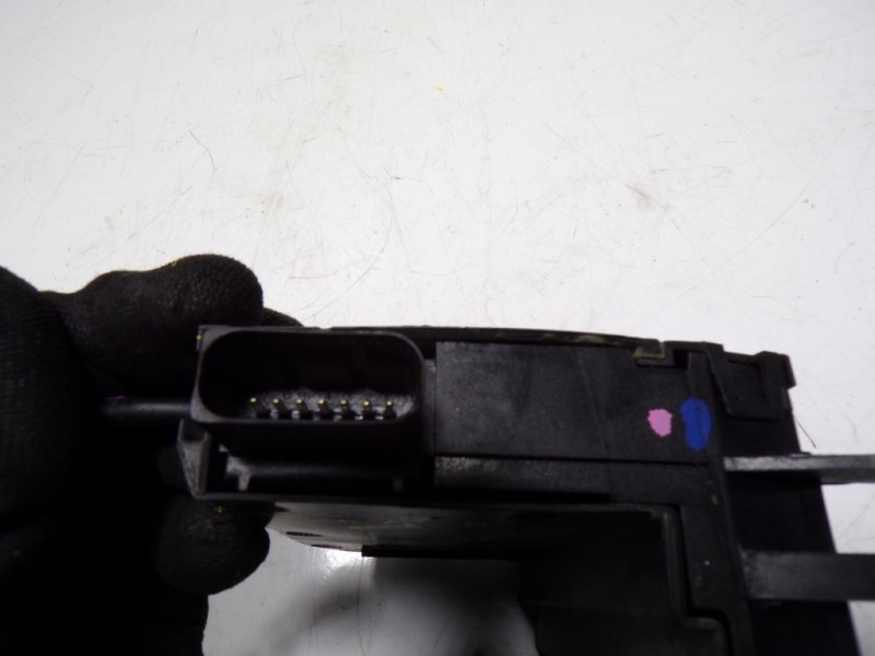 Recambio de cerradura puerta trasera derecha para citroën c4 grand picasso shine referencia OEM IAM 9826135580 9826135580 