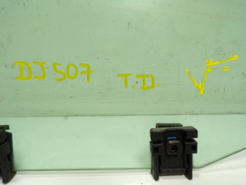 Recambio de cristal puerta trasero derecho para citroën c4 grand picasso shine referencia OEM IAM 9676910380  