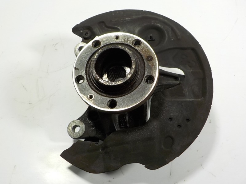 Recambio de mangueta delantera izquierda para citroën c4 grand picasso shine referencia OEM IAM 1610137880  