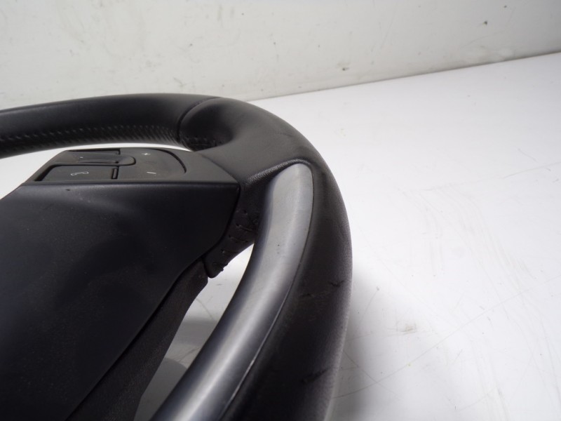 Recambio de volante para citroën c4 grand picasso shine referencia OEM IAM 98057438ZD 635179100B 