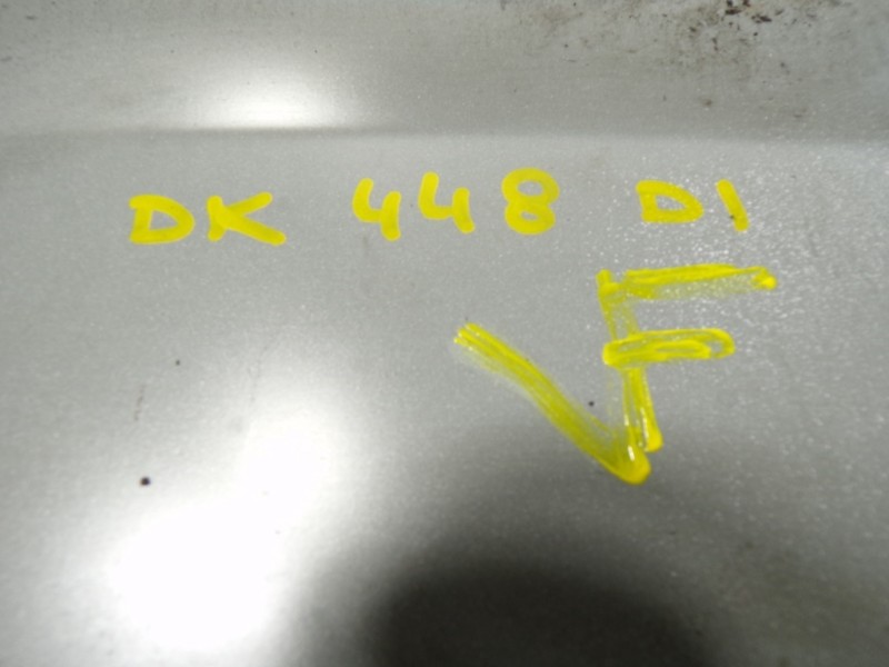 Recambio de aleta delantera izquierda para ford transit caja abierta 350l referencia OEM IAM 2203290  