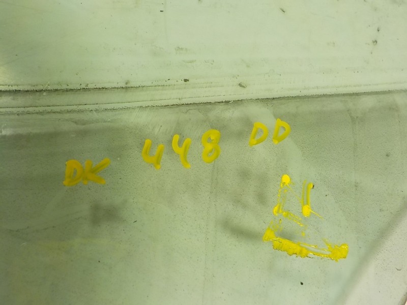 Recambio de cristal puerta delantero derecho para ford transit caja abierta 350l referencia OEM IAM 2366280  