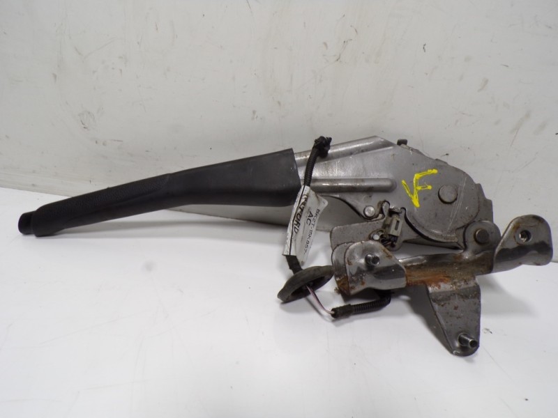 Recambio de palanca freno de mano para ford transit caja abierta 350l referencia OEM IAM 2269052 BK2T15K857AC 