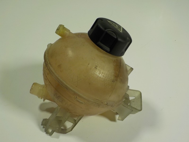 Recambio de deposito expansion para citroën c4 picasso 1.6 blue-hdi fap referencia OEM IAM 9678125880  
