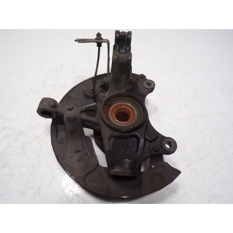 Recambio de mangueta delantera izquierda para citroën c4 picasso 1.6 blue-hdi fap referencia OEM IAM 1610137880  