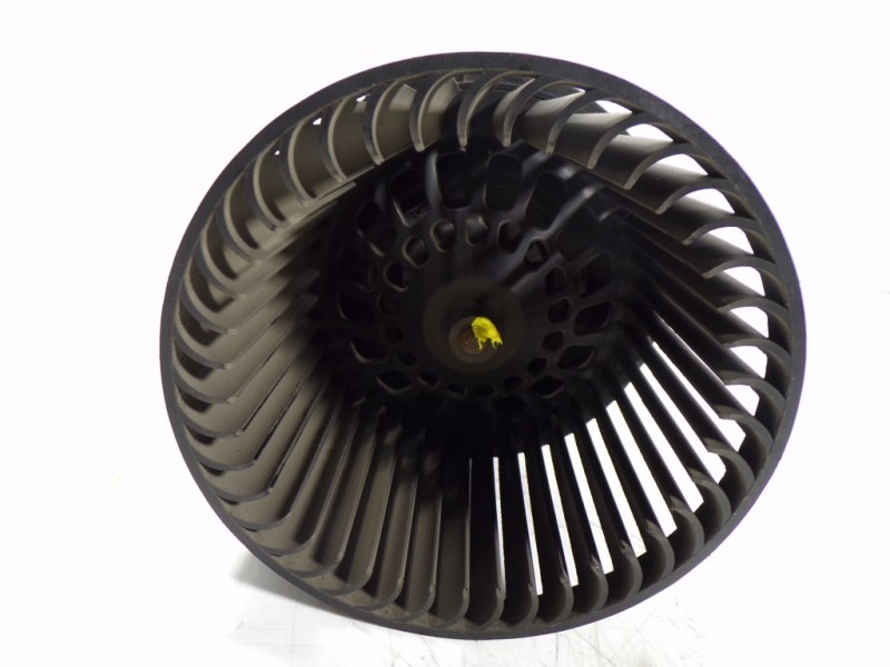 Recambio de motor calefaccion para peugeot 208 1.6 blue-hdi fap referencia OEM IAM 1608182080 T1013140A 