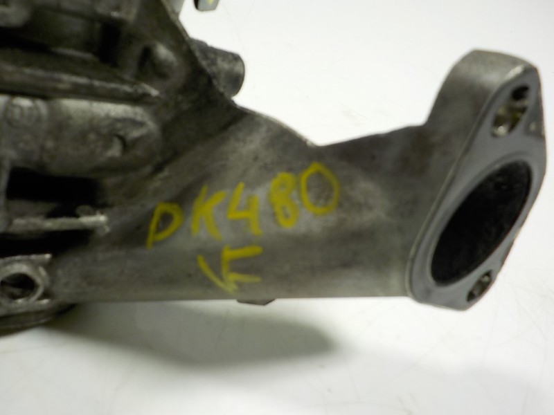 Recambio de valvula egr para peugeot 208 1.6 blue-hdi fap referencia OEM IAM 9833095880 9807369980 94676H02