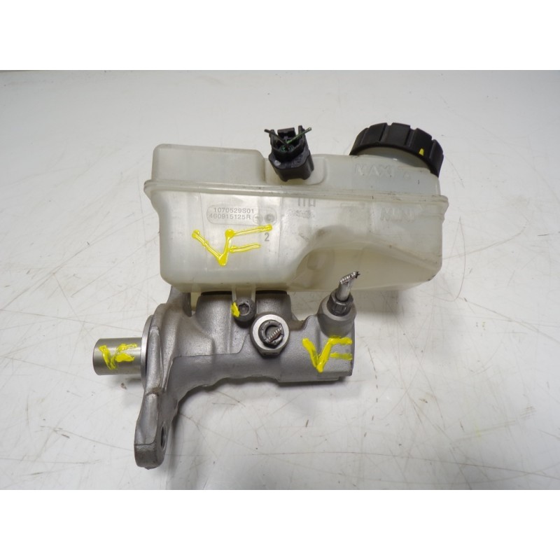 Recambio de bomba freno para dacia sandero 1.5 dci diesel fap cat referencia OEM IAM 460111938R  