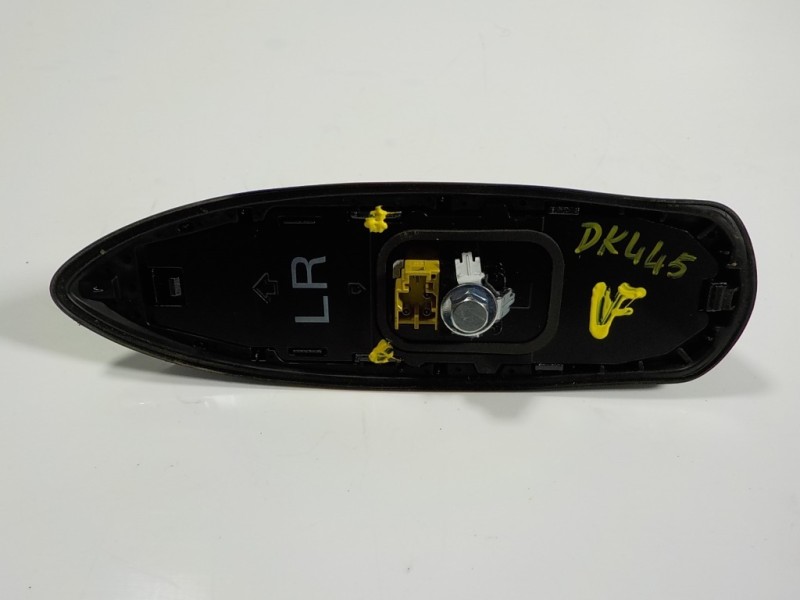 Recambio de antena para toyota yaris 1.5 vvti hev referencia OEM IAM 867600D010  