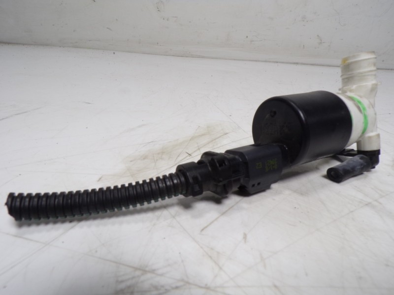 Recambio de bomba limpia para toyota proace city 1.5 dci referencia OEM IAM  9632984980 