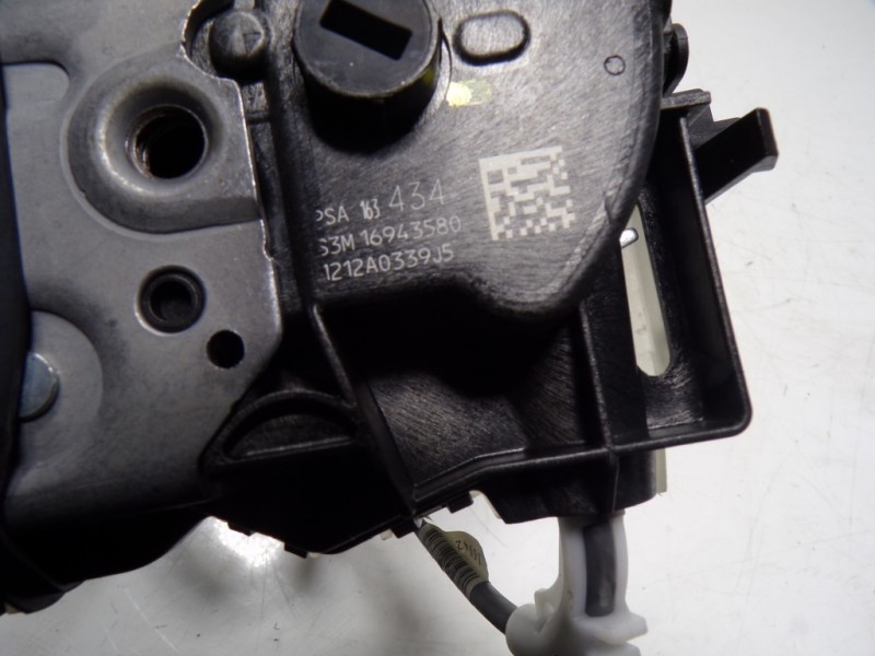 Recambio de cerradura puerta delantera izquierda para toyota proace city 1.5 dci referencia OEM IAM  16943580 