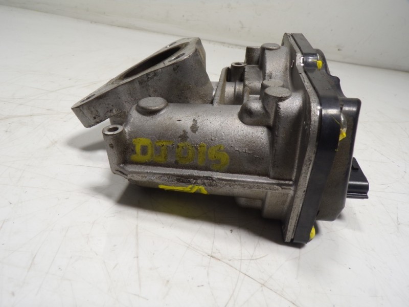 Recambio de valvula egr para dacia sandero 1.5 dci diesel fap cat referencia OEM IAM 147104647R H8201143495 