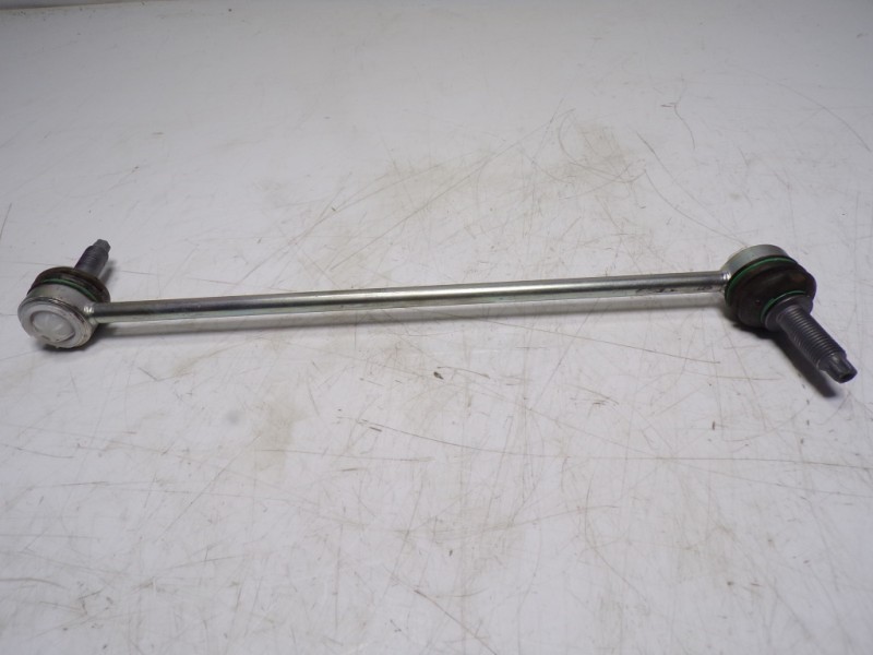 Recambio de tirante delantero izquierdo para toyota proace city 1.5 dci referencia OEM IAM   
