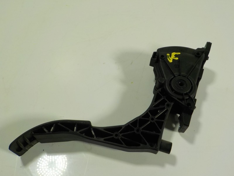 Recambio de potenciometro pedal para seat ibiza (6j5) 1.2 tsi referencia OEM IAM 6Q1721503M 6Q1721503M 