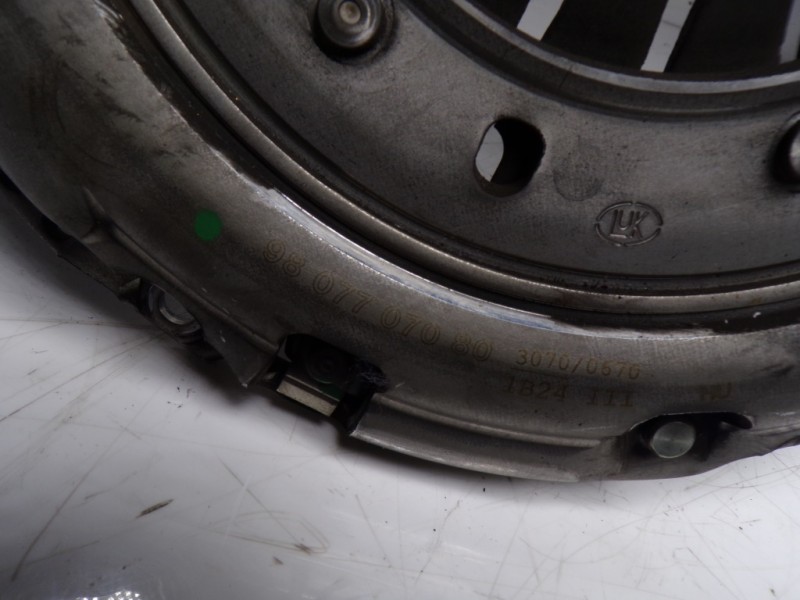 Recambio de kit embrague para opel grandland x 1.5 cdti dpf referencia OEM IAM  980770780 9820879880