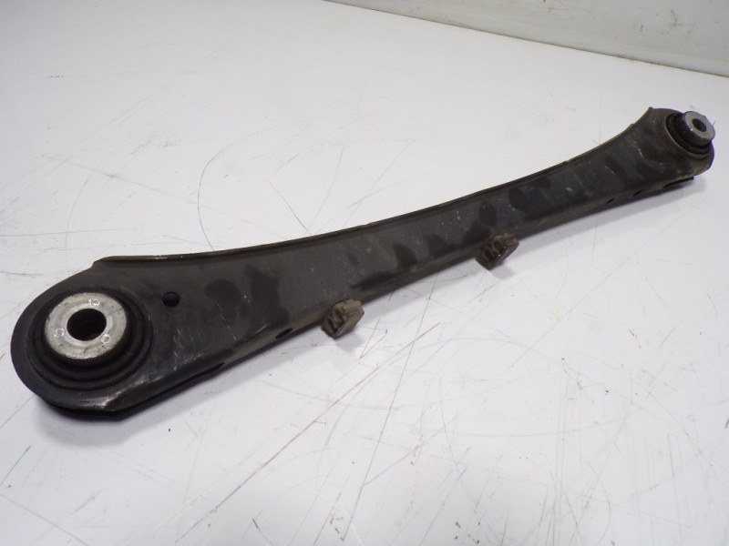 Recambio de brazo suspension inferior trasero derecho para bmw x3 (f25) 2.0 turbodiesel referencia OEM IAM 33326788550  