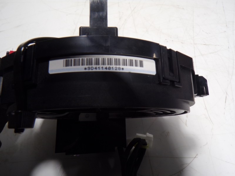 Recambio de anillo airbag para toyota rav4 hybrid 4x2 advance referencia OEM IAM 8430812020 8924550040 9D41140128