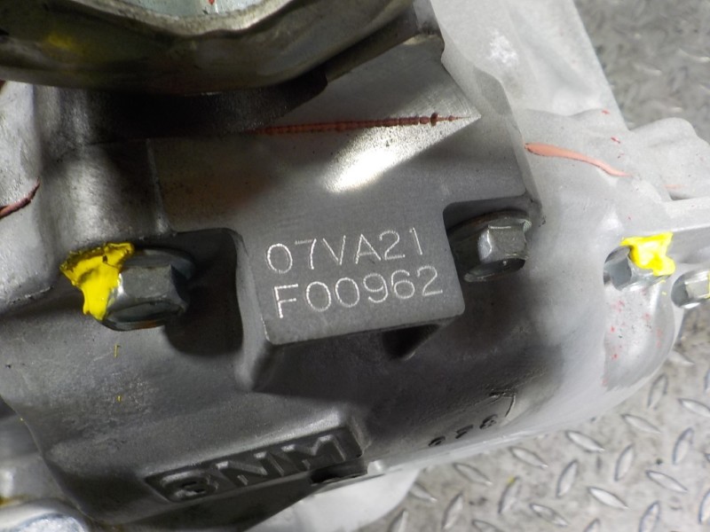 Recambio de caja cambios para toyota rav4 hybrid 4x2 advance referencia OEM IAM 3090042020  3090000