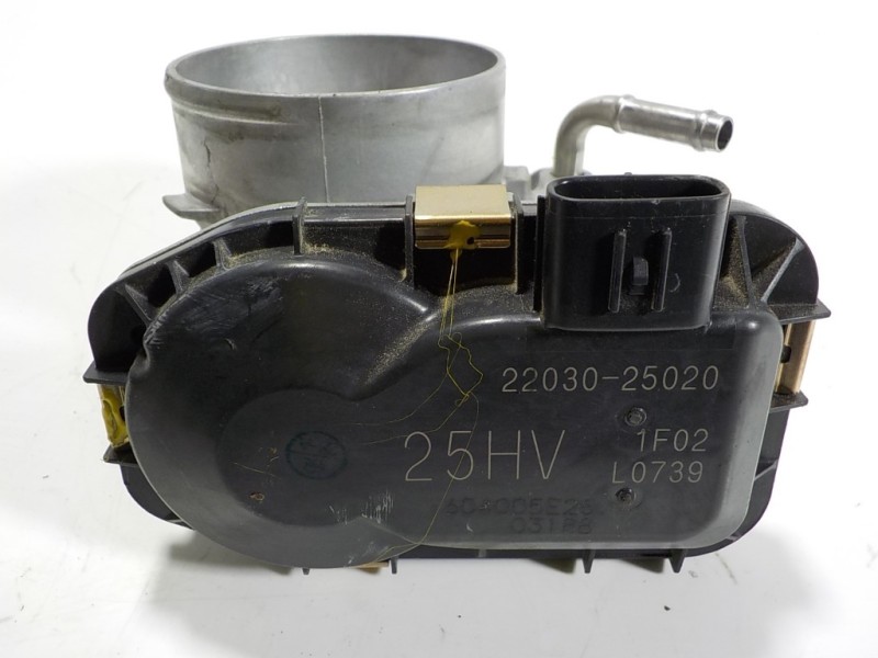 Recambio de caja mariposa para toyota rav4 hybrid 4x2 advance referencia OEM IAM 2203025020 2203025020 