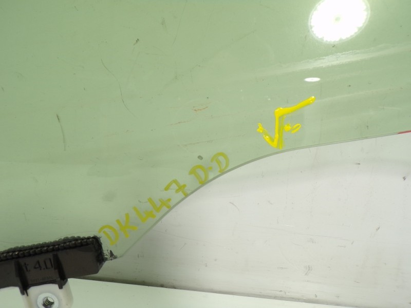 Recambio de cristal puerta delantero derecho para toyota rav4 hybrid 4x2 advance referencia OEM IAM 6810142260  