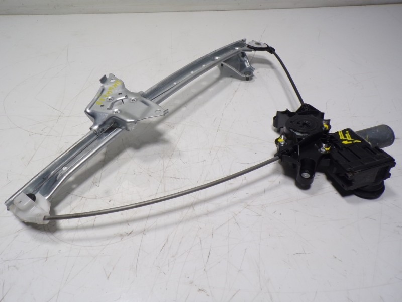 Recambio de elevalunas delantero derecho para toyota rav4 hybrid 4x2 advance referencia OEM IAM 6980142072 8571042140 0620205501