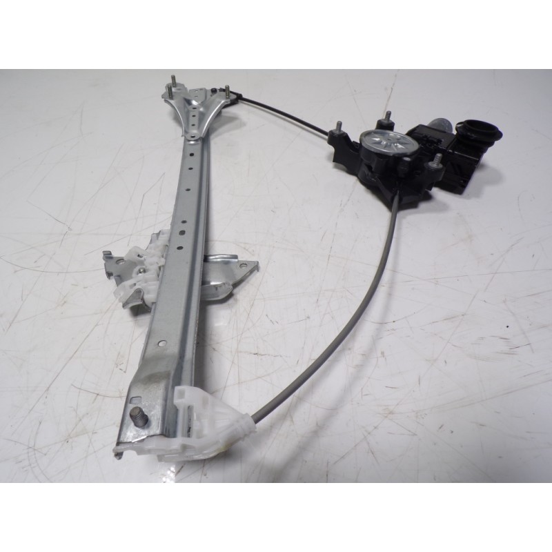 Recambio de elevalunas delantero izquierdo para toyota rav4 hybrid 4x2 advance referencia OEM IAM 6980242072 8572042130 06202055