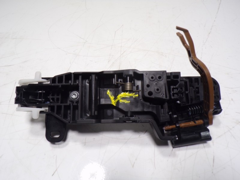 Recambio de maneta exterior trasera izquierda para toyota rav4 hybrid 4x2 advance referencia OEM IAM 6921142080A0  