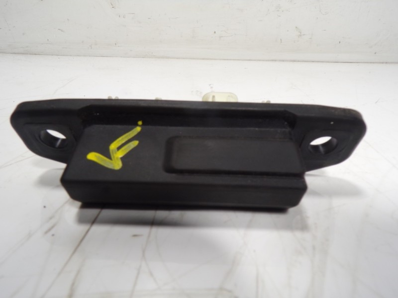 Recambio de maneta porton para toyota rav4 hybrid 4x2 advance referencia OEM IAM   