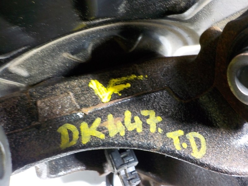 Recambio de mangueta trasera derecha para toyota rav4 hybrid 4x2 advance referencia OEM IAM 4230442060 210607C 8954412030