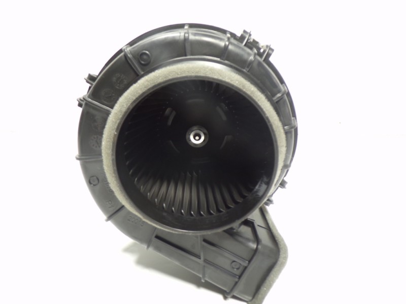 Recambio de motor calefaccion para toyota rav4 hybrid 4x2 advance referencia OEM IAM G923033050 G923033050 