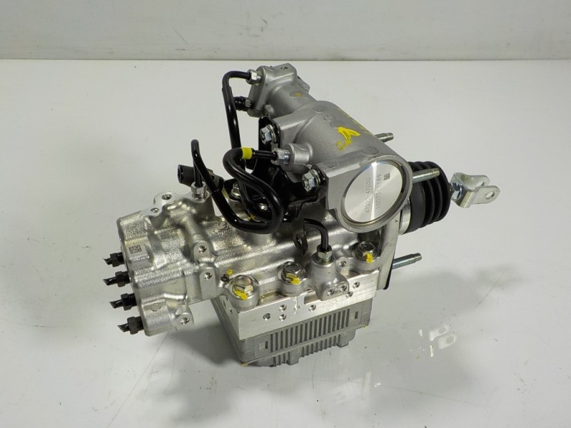 Recambio de servofreno para toyota rav4 hybrid 4x2 advance referencia OEM IAM 4705042203 4727047030 1007311189