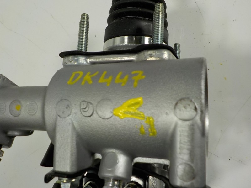 Recambio de servofreno para toyota rav4 hybrid 4x2 advance referencia OEM IAM 4705042203 4727047030 1007311189