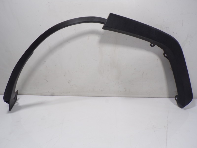 Recambio de aletin trasero izquierdo para toyota rav4 hybrid 4x2 advance referencia OEM IAM 7506242010  