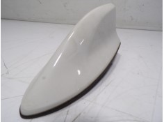 Recambio de antena para toyota rav4 hybrid 4x2 advance referencia OEM IAM 8676052020   2