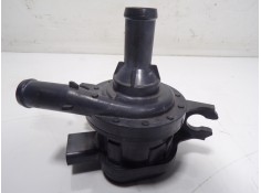 Recambio de motor electrico de agua para toyota rav4 hybrid 4x2 advance referencia OEM IAM  G904042010 64521F035418 2