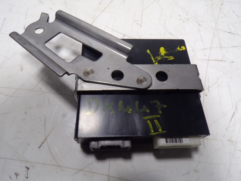 Recambio de modulo electronico para toyota rav4 hybrid 4x2 advance referencia OEM IAM 8905042030 8905042030 15181111410