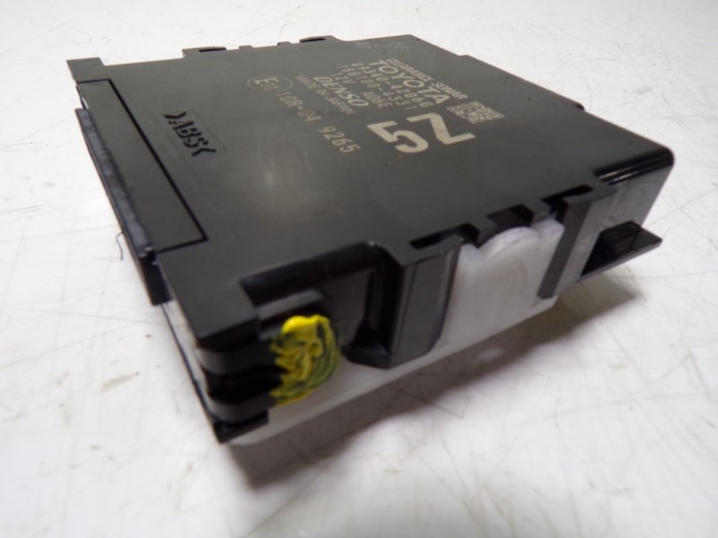 Recambio de modulo electronico para toyota rav4 hybrid 4x2 advance referencia OEM IAM 8934042060 8934042060 1881004331