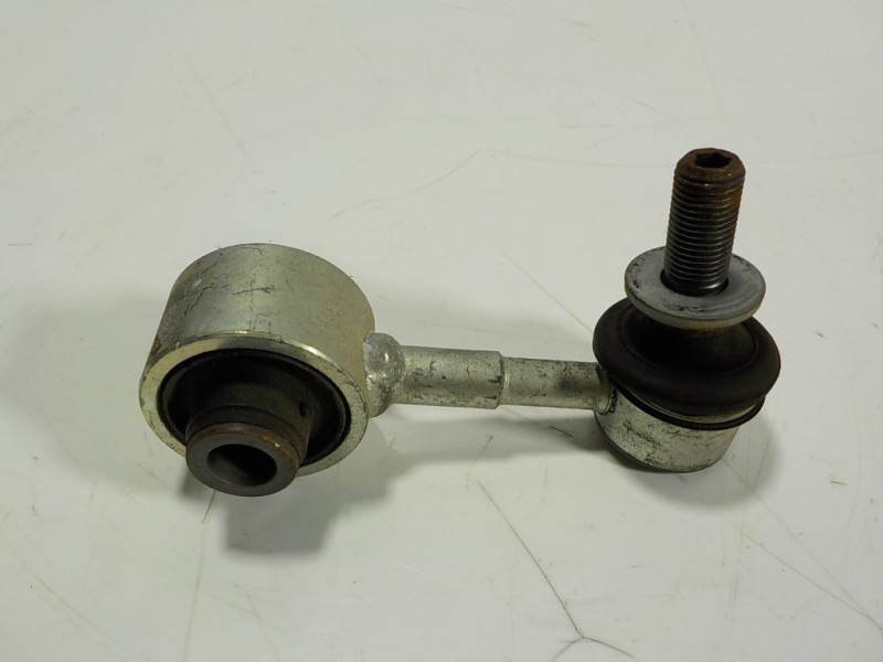 Recambio de tirante trasero derecho para toyota rav4 hybrid 4x2 advance referencia OEM IAM 4883042030  